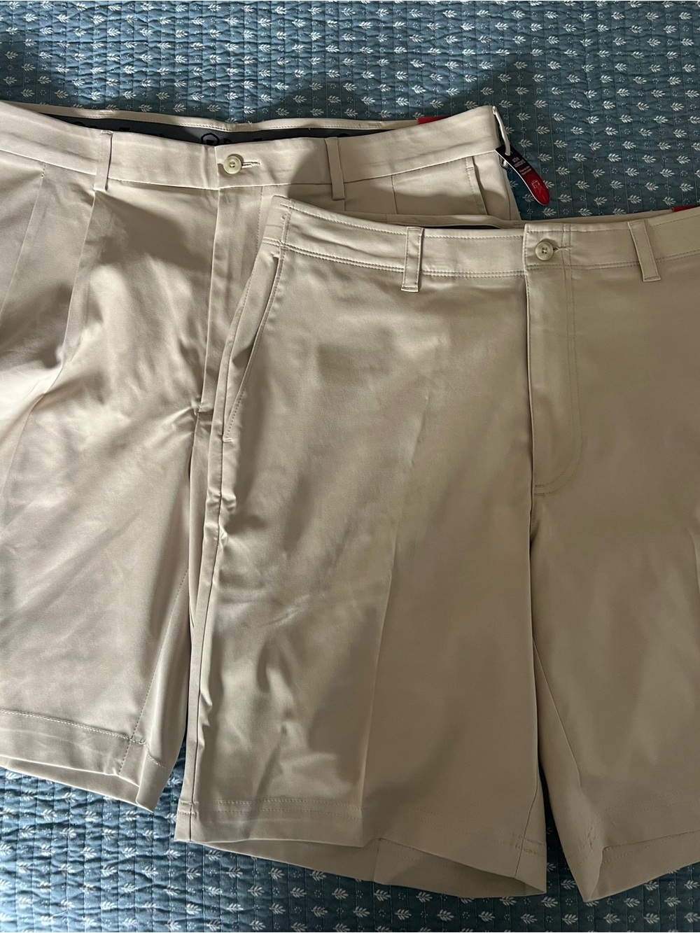 Men's Pro Tour Beige Performance Golf Shorts - Classic Fit
